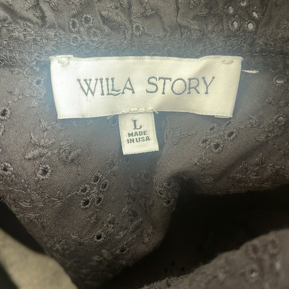 Willa Story Ruffle Eyelet Lace Blouse Size Large - Picture 5 of 6